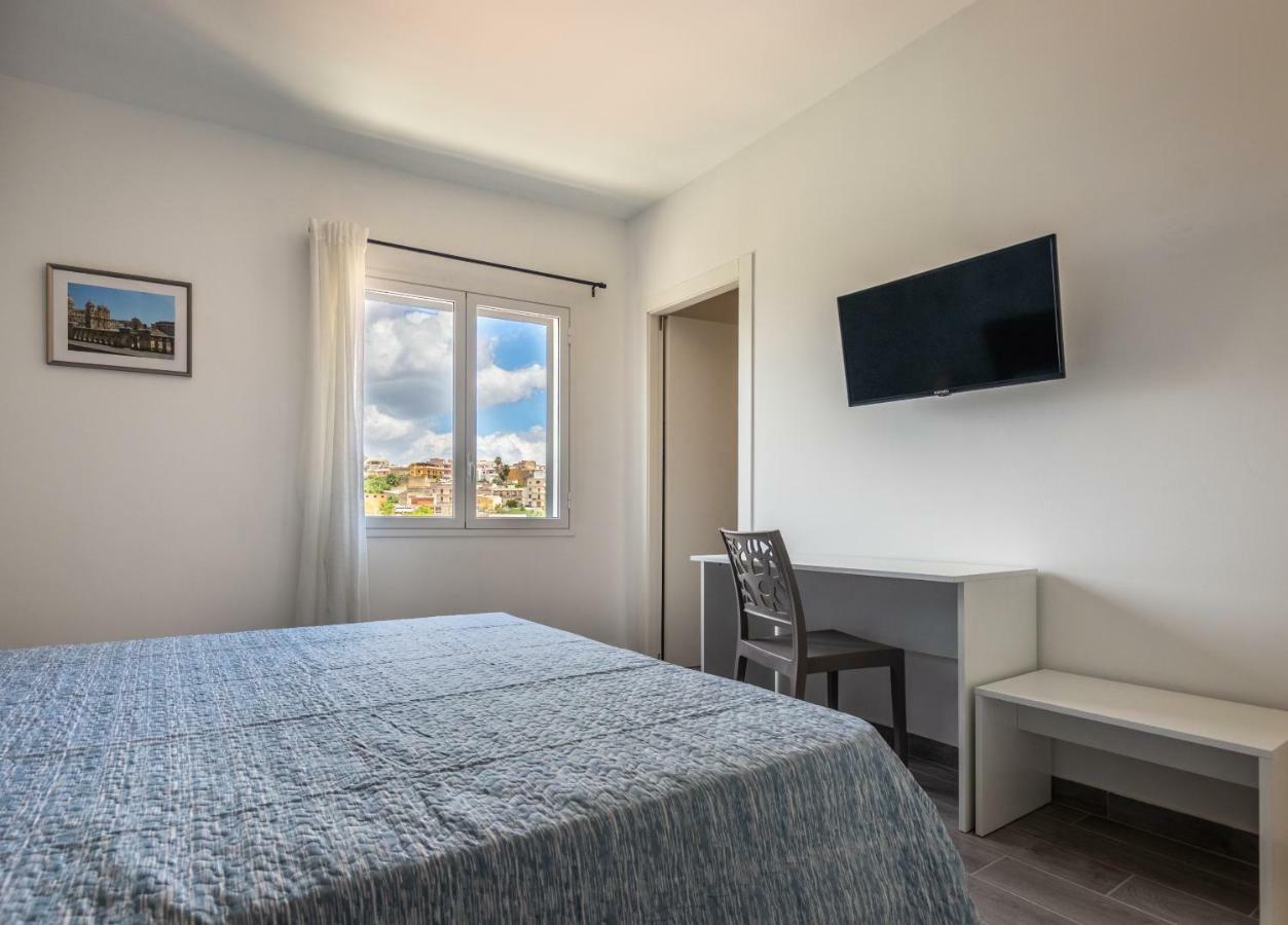 L'Antico Borgo B&B Noto Luaran gambar